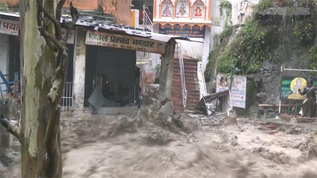 印度暴雨引洪災「整排商店被沖走」　１０人死亡多人失蹤