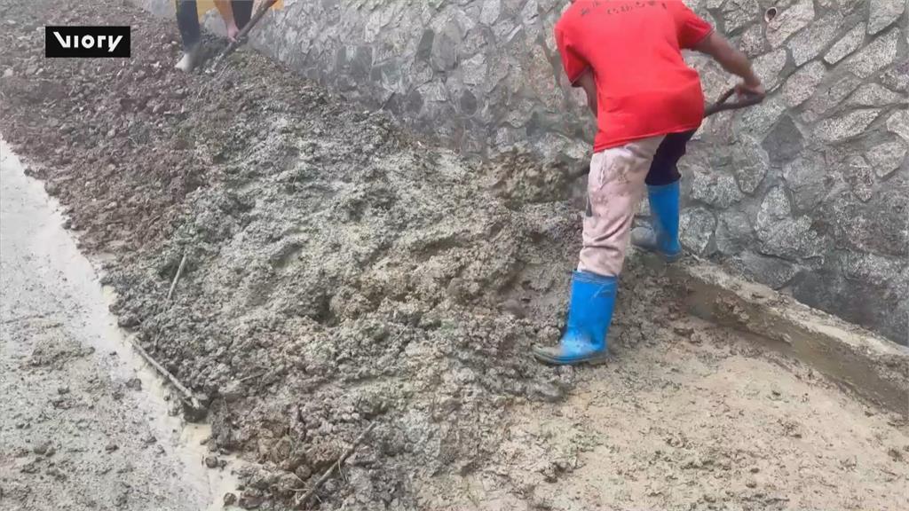 熱帶低氣壓襲菲律賓 爆發土石流 印尼遭熱帶風暴 洪災逾900人喪命