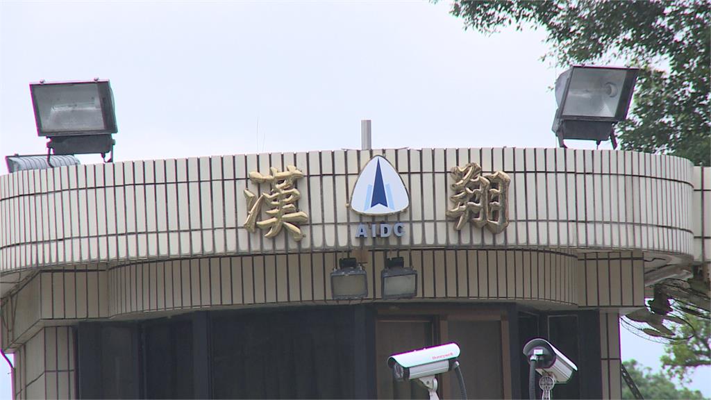 拜會漢翔工會! 何欣純籲支持政院無人機產業特別條例