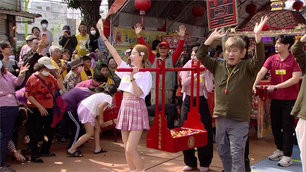 《綜藝大集合》綜藝天王被四位八十歲鄉親阿公下戰帖！離地一公分就落敗