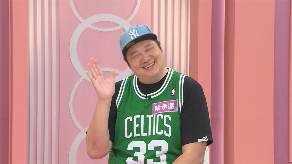 歌手彭正控訴老婆郭婷筠有嚴重強迫症！出門要確定門把15次才肯離開