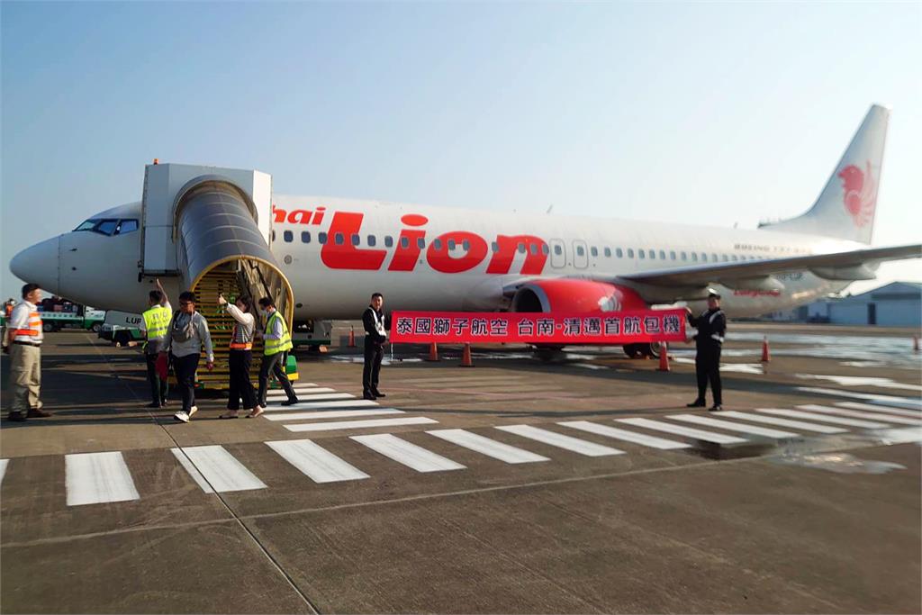 迎來泰國包機直航   黃偉哲力拓臺南國際觀光