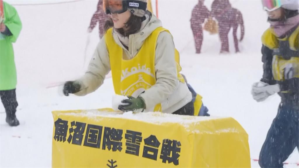 日本國際雪仗大賽！ 120隊伍在冰天雪地中激烈對決