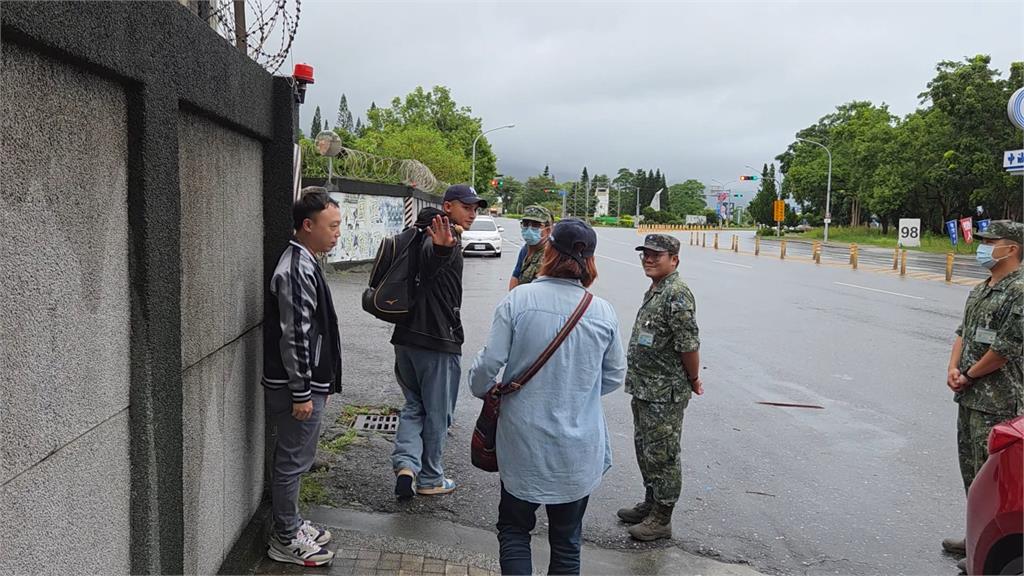 風光入伍！樂天封王後趕回花蓮報到　馬傑森：冠軍是最棒禮物
