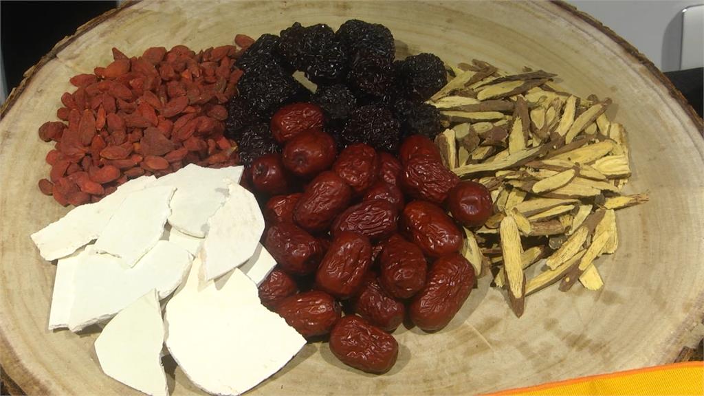 中藥品牌攜手雜誌辦文化節 推廣從小打好健康基礎