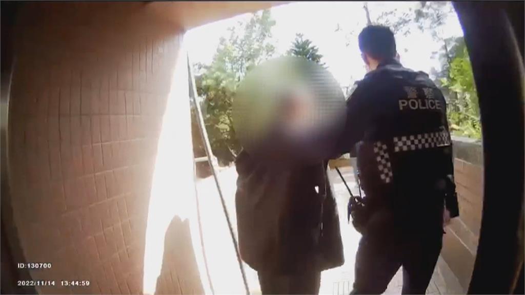 熟悉的車牌!引擎「熱熱的」 眼尖員警揪出通緝犯
