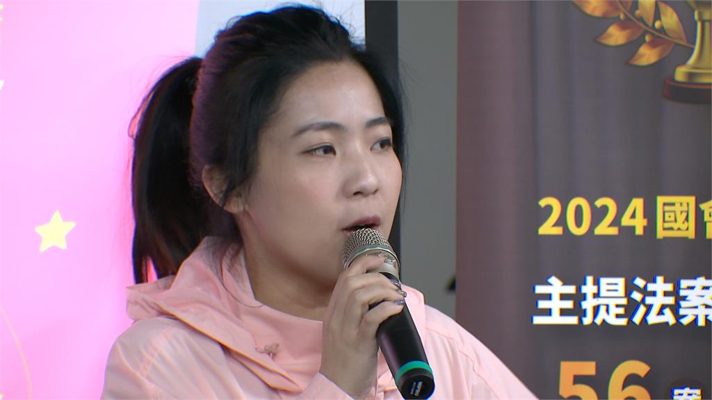 吳子嘉罵魏哲嘉「醜胖子」 徐巧芯大笑未制止 網友怒批:沒教養