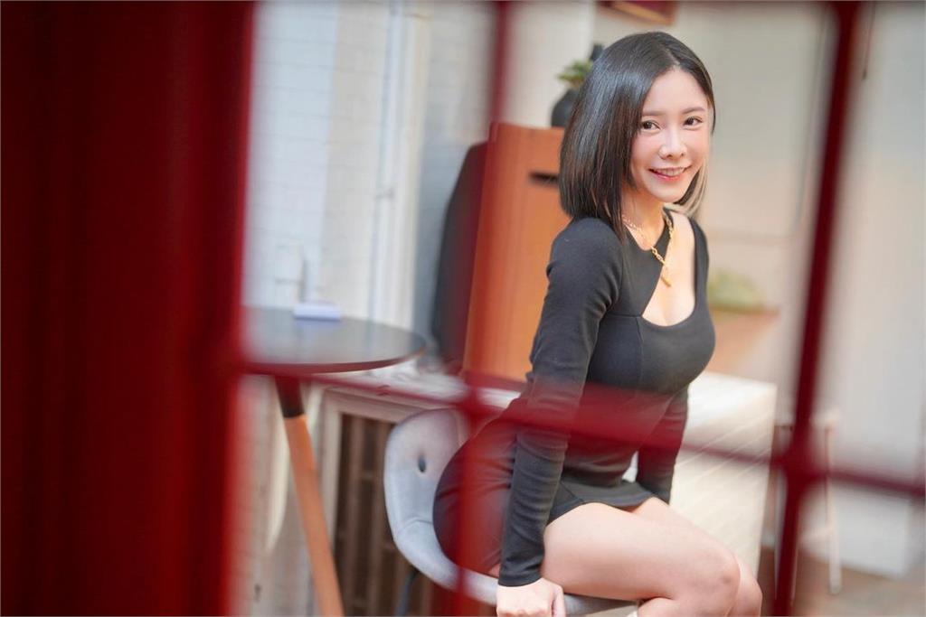 巫苡萱「身體力行派」新年大改造!「短髮造型曝光」網看呆:超正