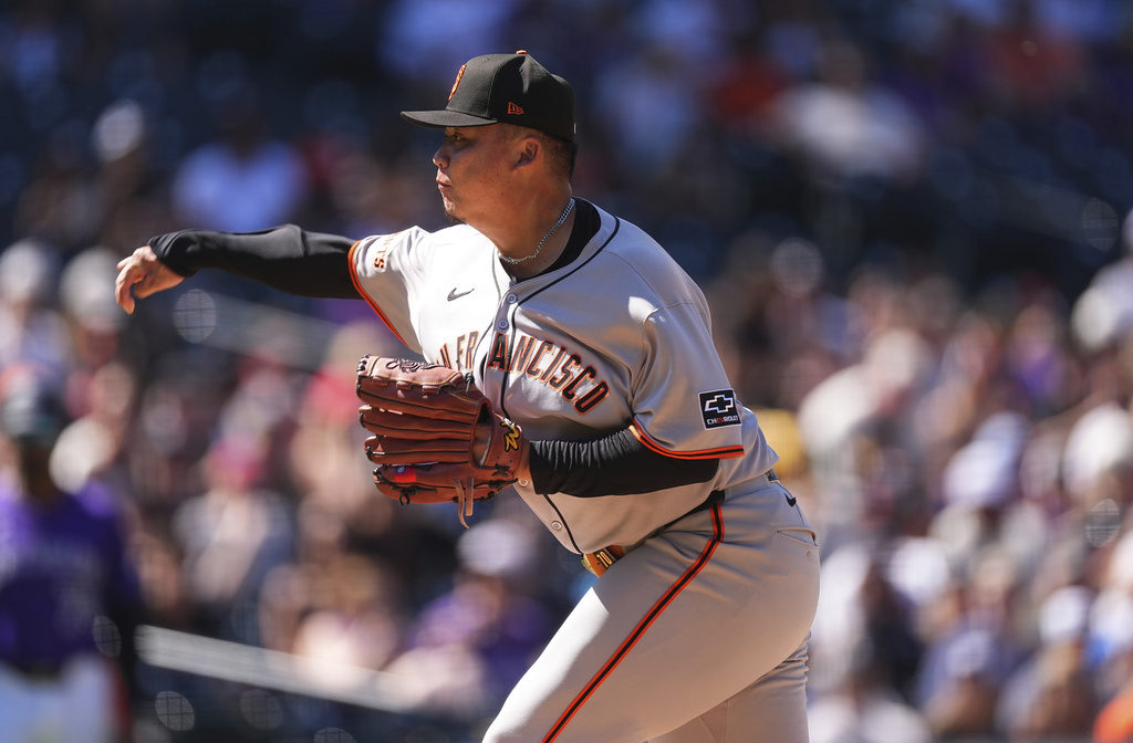 MLB(影)/強! 鄧愷威先發5.1局飆8K 率巨人擊敗落磯奪勝投