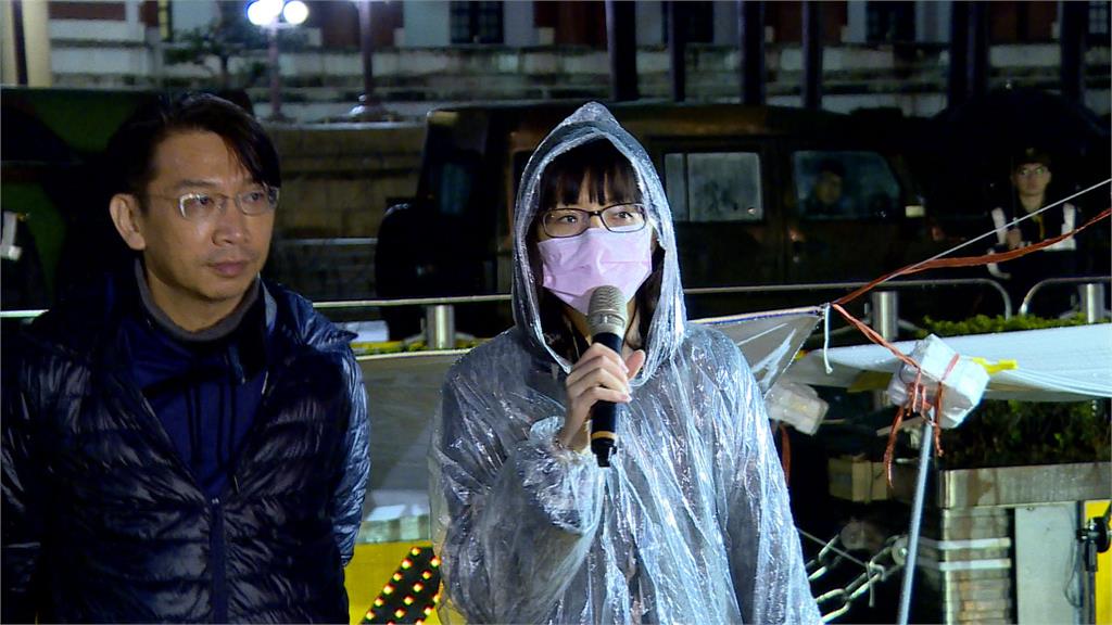 黃國昌控戰友落跑稱「不知私事」　卓冠廷怒轟：踐踏他人成就自己