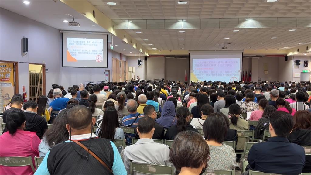 干預?台中監票員投票受限制 民進黨質疑「技術性排除」