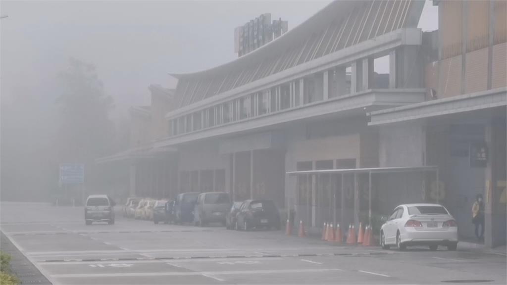 金門大霧能見度低　霧鎖機場已影響21班次
