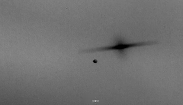 驚!疑美國五角大廈機密檔案外洩「大量UFO照流出」…外星人入侵?