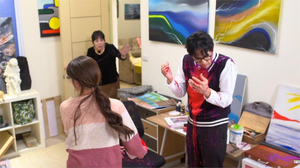 《豆腐媽媽》收視創新高「叫好又叫座」！蘇晏霈抓包李運慶外遇　拍到被掏空慌神停車場