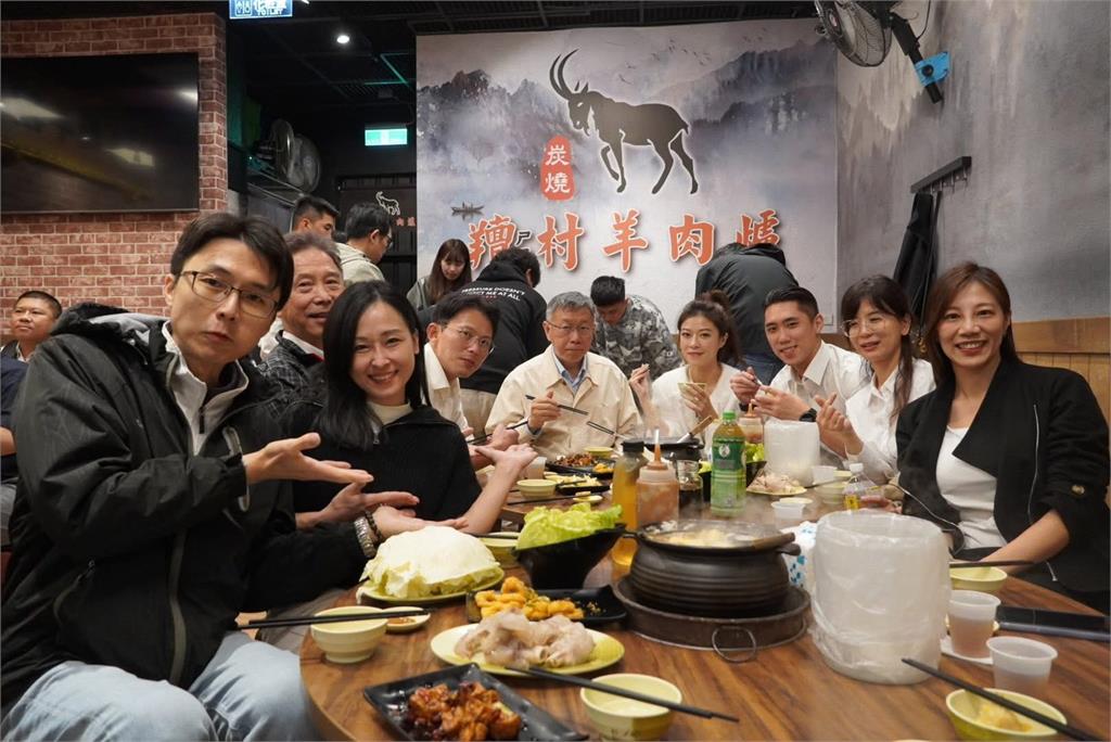 柯文哲吃羊肉爐「新人陳彥廷吃素慘被忽略」 媒體人曝當年小英對幕僚暖舉