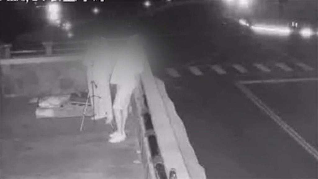 武嶺鏡頭君捕捉「打地鋪觀星」 太管處:不算露營不開罰
