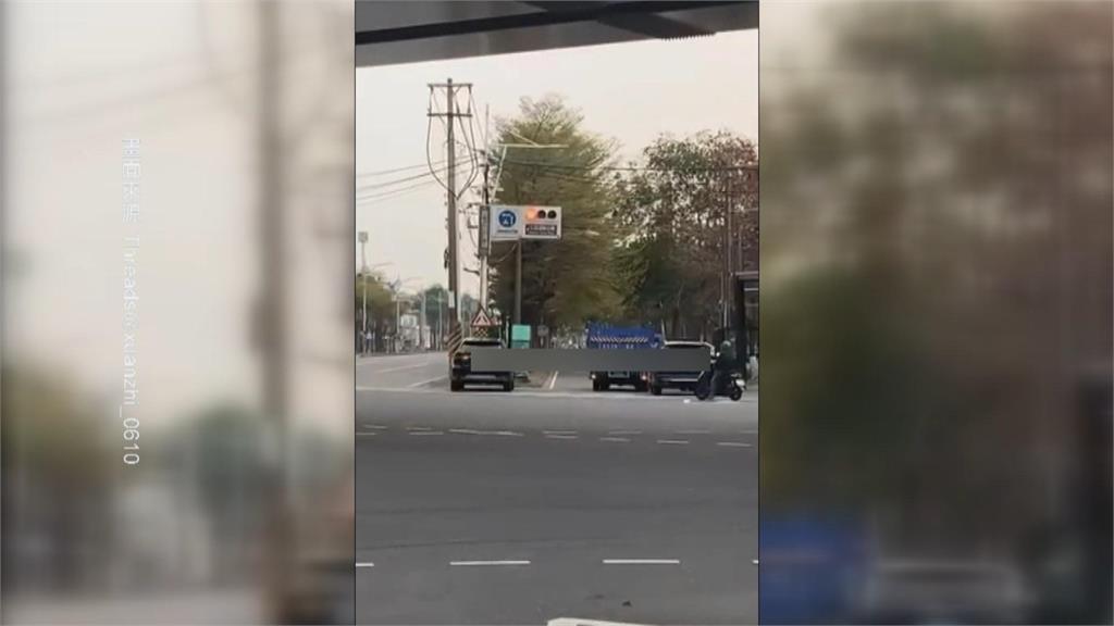 "違停紅線"買飲料遭勸離! 駕駛囂張嗆警慘遭開罰