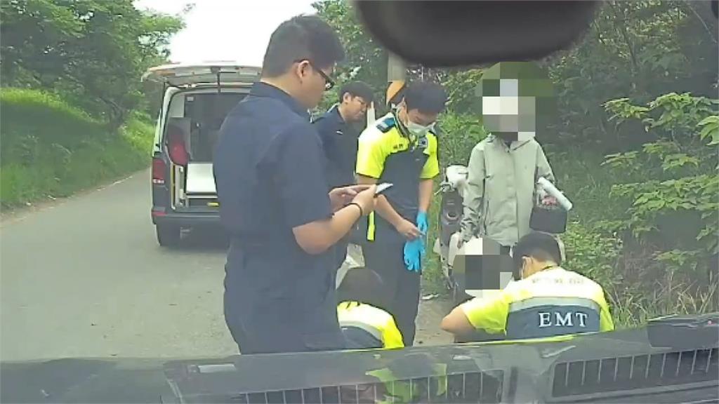 揪甘心!搶救落水少女機車「安撫情緒」 新竹暖警英雄救援