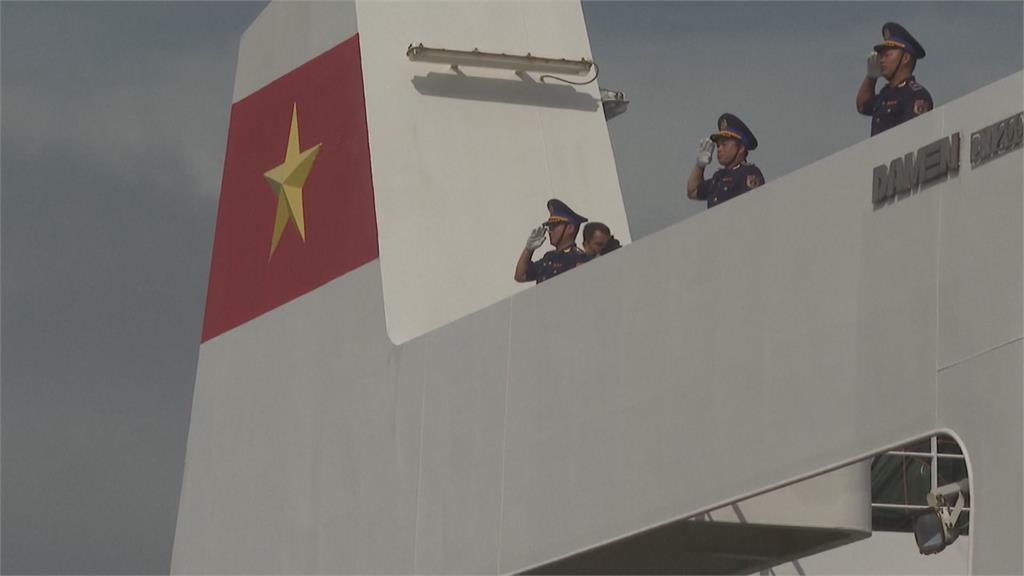 挑釁！中國軍機「出奧步」　射照明彈「騷擾」菲國巡邏機