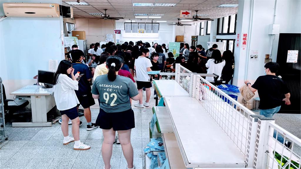 台灣最美風景!合作社要捐一日所得 「南女學生擠爆」消費助花蓮災區