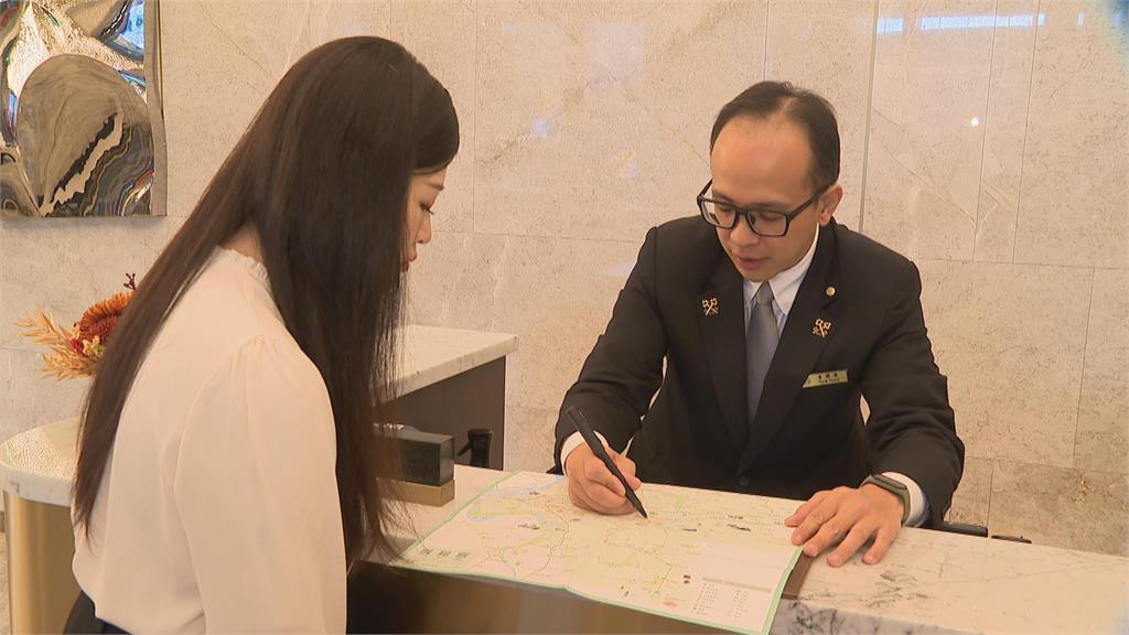 堪稱「飯店萬事通」! 金鑰匙禮賓人員全台僅22名