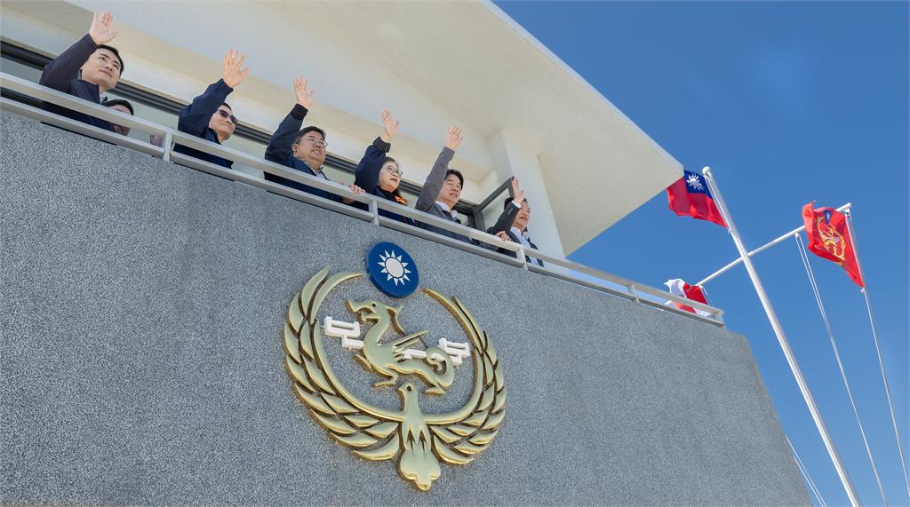 快新聞/民進黨執政10年「幫軍公教加薪4次」!賴清德感性喊:國家只有1個