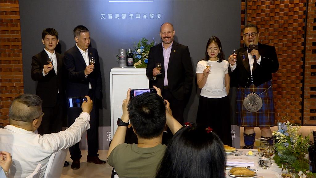 布納哈本「啟航」限量登場!一瓶喝進艾雷島的海風與故事