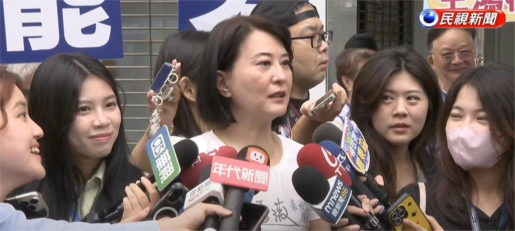 王鴻薇生日發願「大罷免大成功」!罷團阿美揭「1警告命中」笑瘋:早提醒了