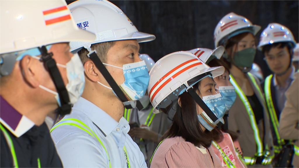 郭台銘否認協調「芯費大戰」 芯:任何人關心都樂見