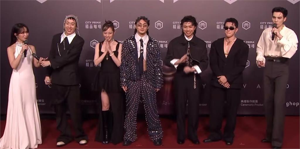 金曲36/美秀集團「最後1次」5人合體 修齊「正式退團」在紅毯說話了