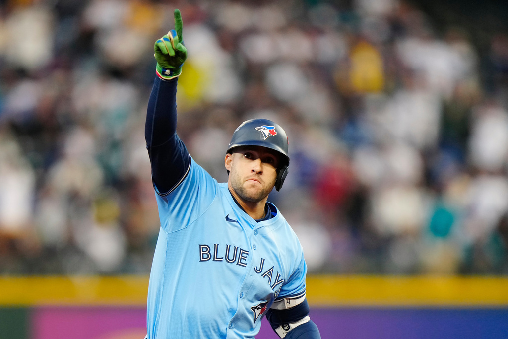 MLB(影)/「喬治打喬治」打得滿天飛!季後賽第22轟追平洋基名將並列史上第四位
