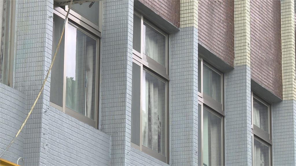 馬國女大生遇害 父抵士林分局拼湊事實真相