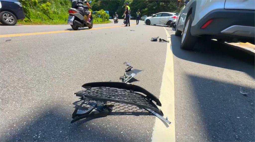 基隆連環車禍！開太快？　上坡車失控撞上對向車輛