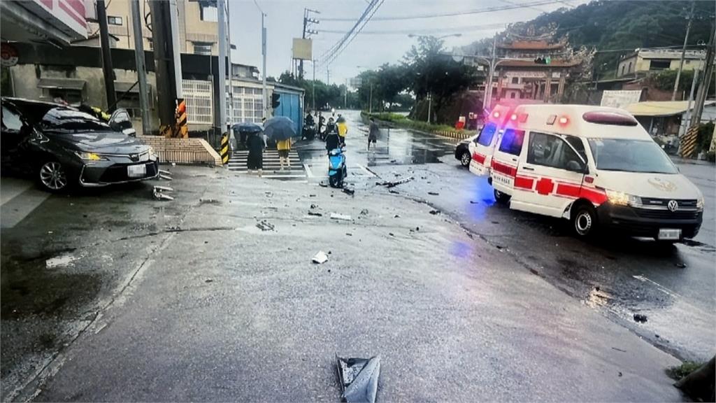 雨天視線差？　苗栗造橋鄉代主席路口三車連撞