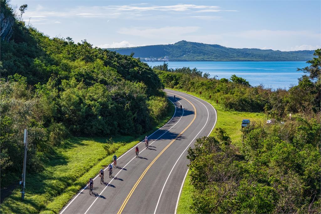 綜合/全台最硬也最美!墾丁國際鐵人三項賽11/1起登場「前50名保送世錦賽」