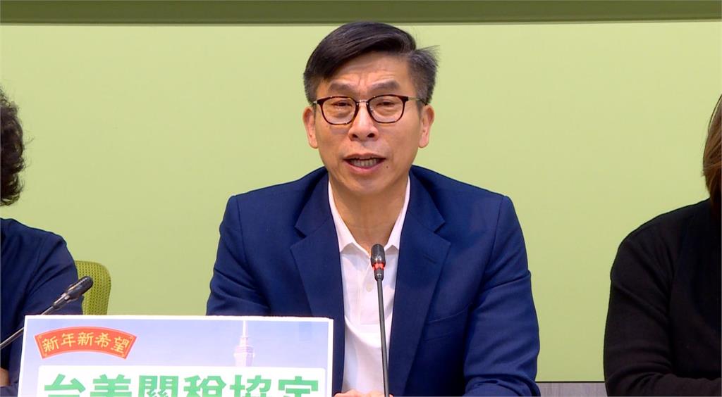 快新聞／為101隔空互槓！蔣萬安喊「我是台灣市長？」　鍾佳濱舉台中改路名嗆爆