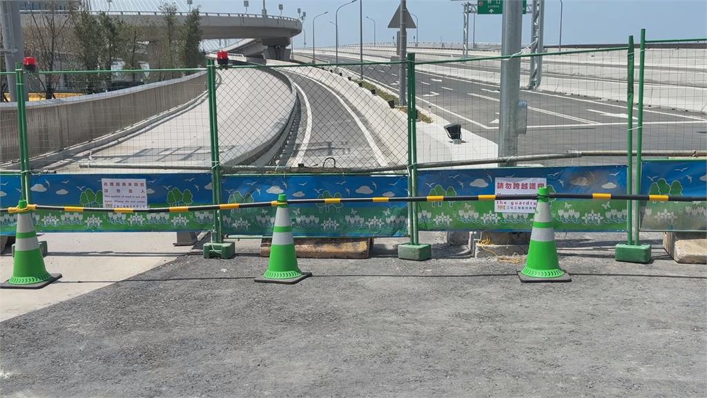 淡江大橋機車道寬度2.5公尺 符合規範