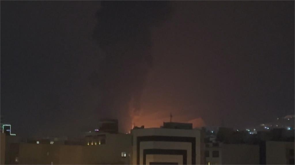 川普親接6美軍遺體回國 放話美伊戰爭「沒時間限制」