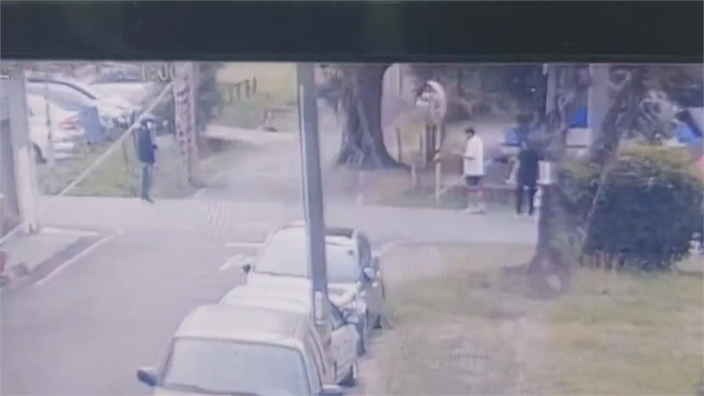 羽球場爆衝突！林明順遭男子挑釁攻擊一言不合大打出手