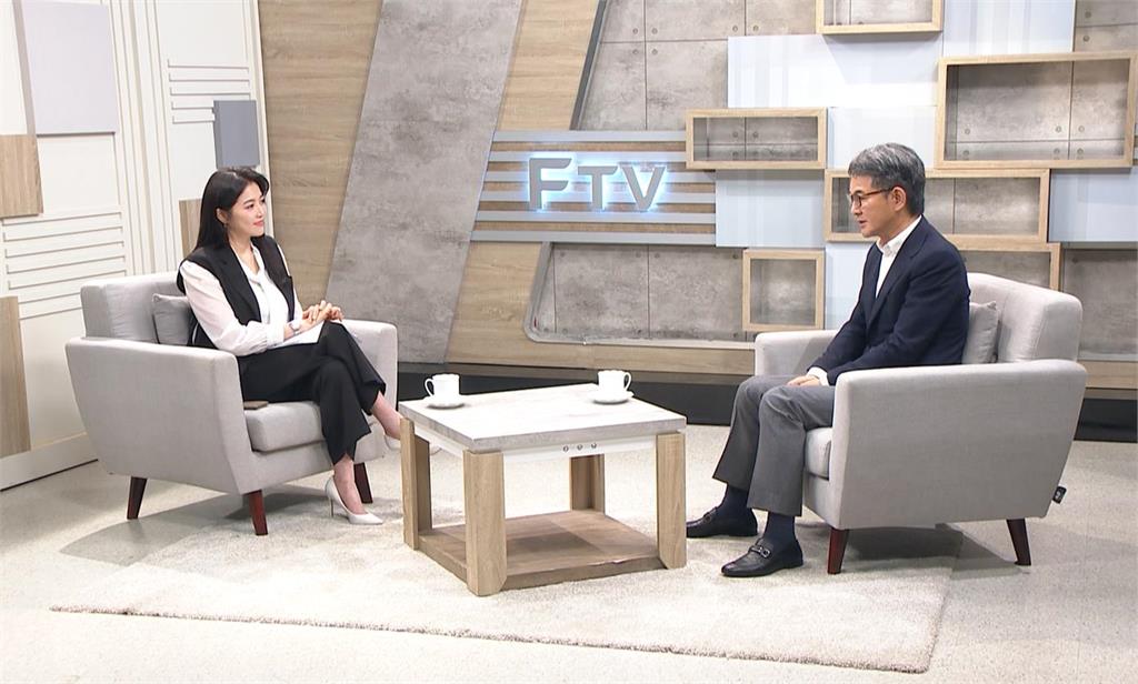 讓石崇良「舌頭打結」的醫學中心名取自劉建國 目睹父逝悲：如當年有大醫院也許不會走