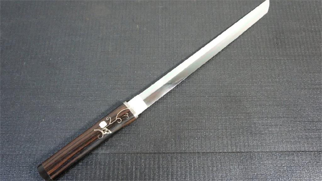 網購日本名廚刀被當武士刀沒收　廚師提抗告