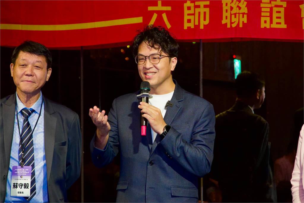 大讚沈伯洋好聰明！王偉忠節目「狂插話、說教」遭網轟：典型老狐狸