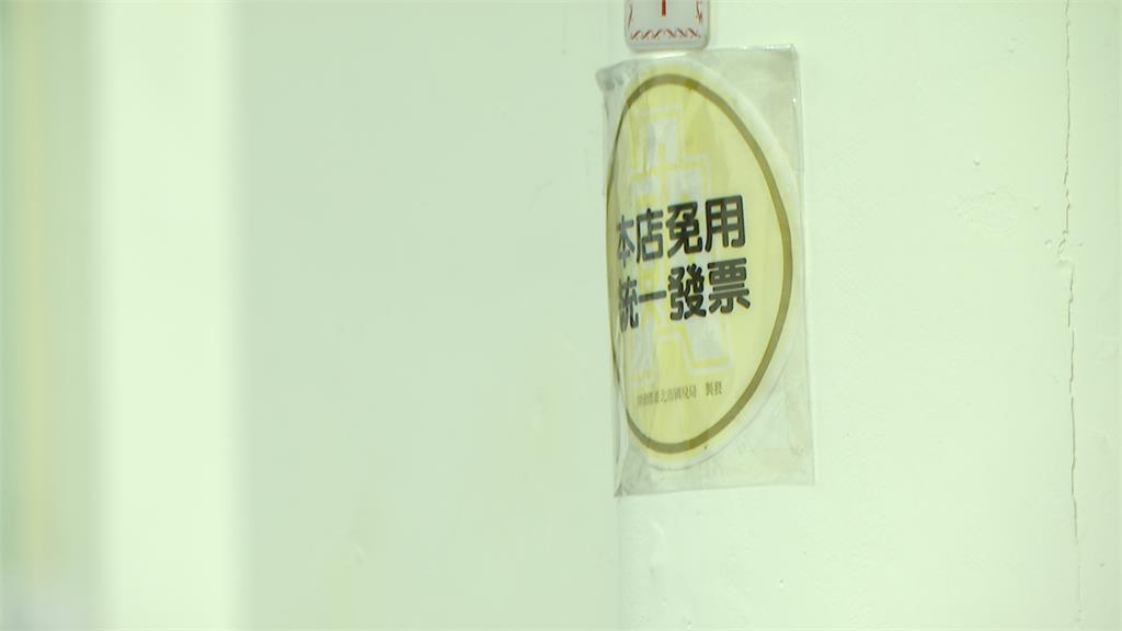 必比登推薦牛肉麵店改名免開發票　網友砲轟變相逃稅