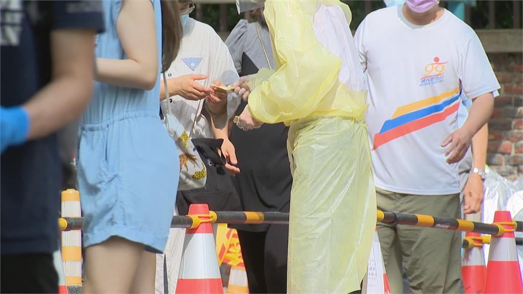 疫情大老虎來了! 醫:清明親友聚餐染疫風險高