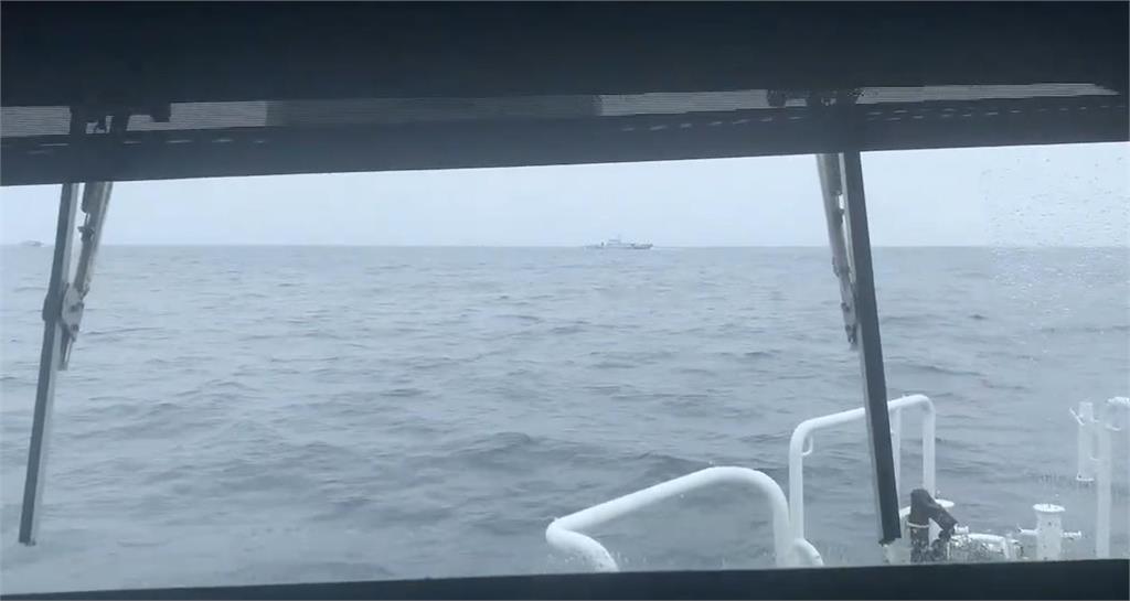 快新聞／本月第7次！中國4海警船「編隊」航入我國離島水域　海巡署同步監控驅離