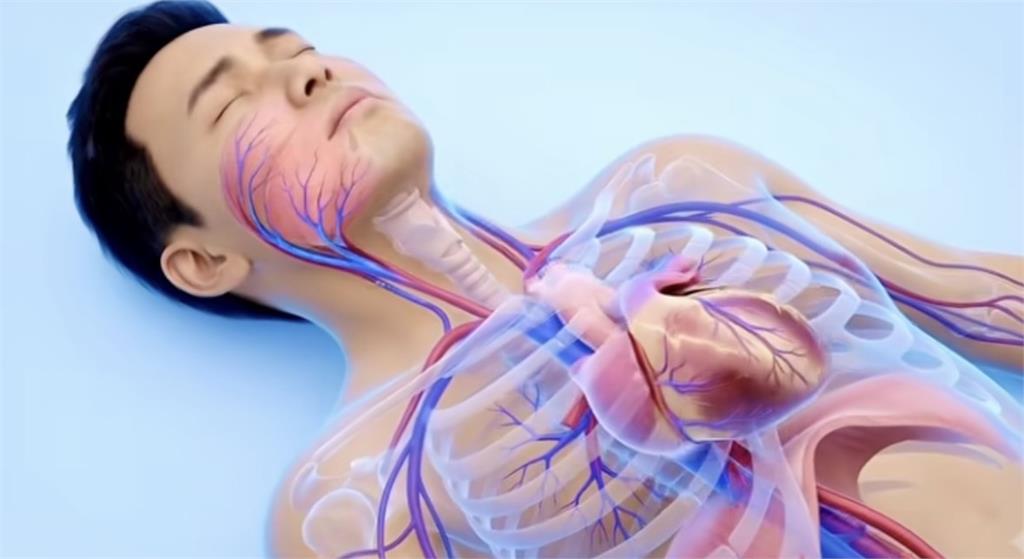 寒流來襲更致命！醫揭睡夢猝死「4警訊」千萬別拖：小心醒不過來！