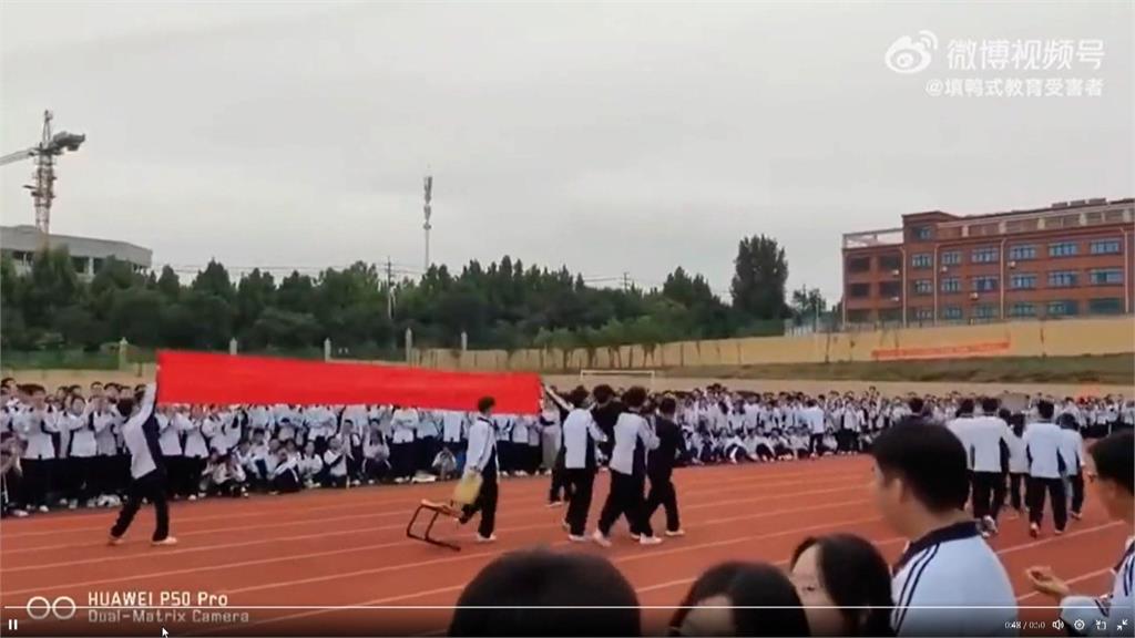 中國高中運動會竟演安倍遇刺　離譜行徑日網友痛批