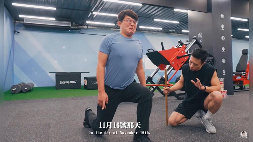 評論「黃國昌健身」遭小草嗆：畫面心酸！四叉貓神回「這句」全場讚邏輯滿分