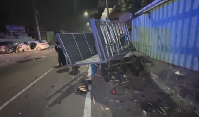 沒剎車？！台中轎車連撞２車　駕駛昏迷、乘客雙腿骨折送醫