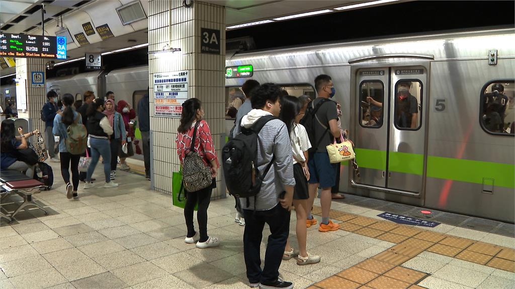「豬頭」PP推拉車準備退休 台鐵預計明年底換完機車頭